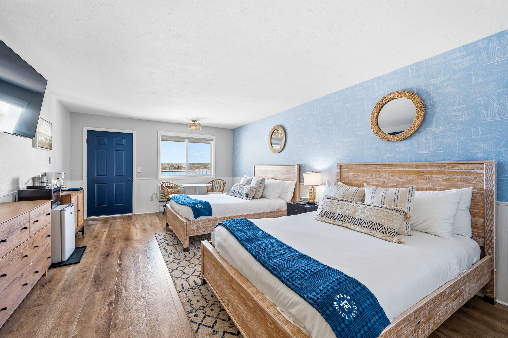 Places to Stay in Fish Creek WI: Fresh Coast Motel